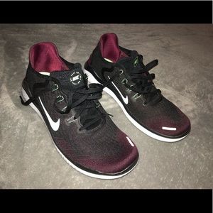 Mens Nike 2018 free running shoe